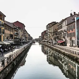 https://navigli-top-location.italymilanhotels.net