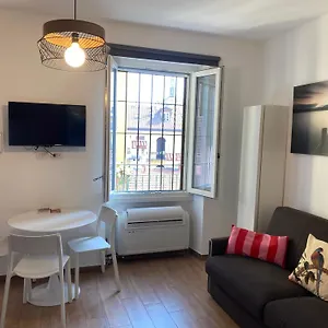 https://navigli-cozy-studio-perfect-x-2.italymilanhotels.net