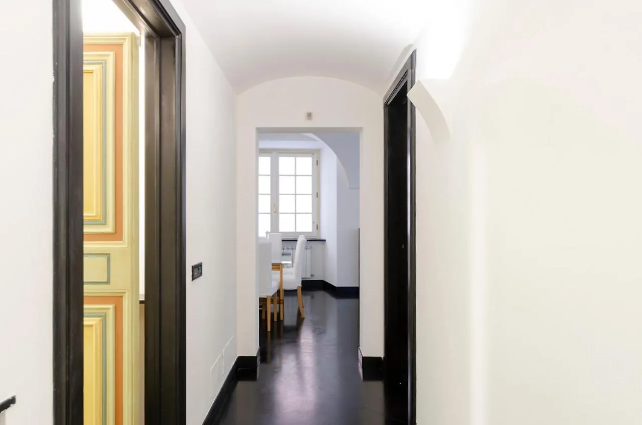 Joivy Perfect Central Flat With Parking Gênes 0*,