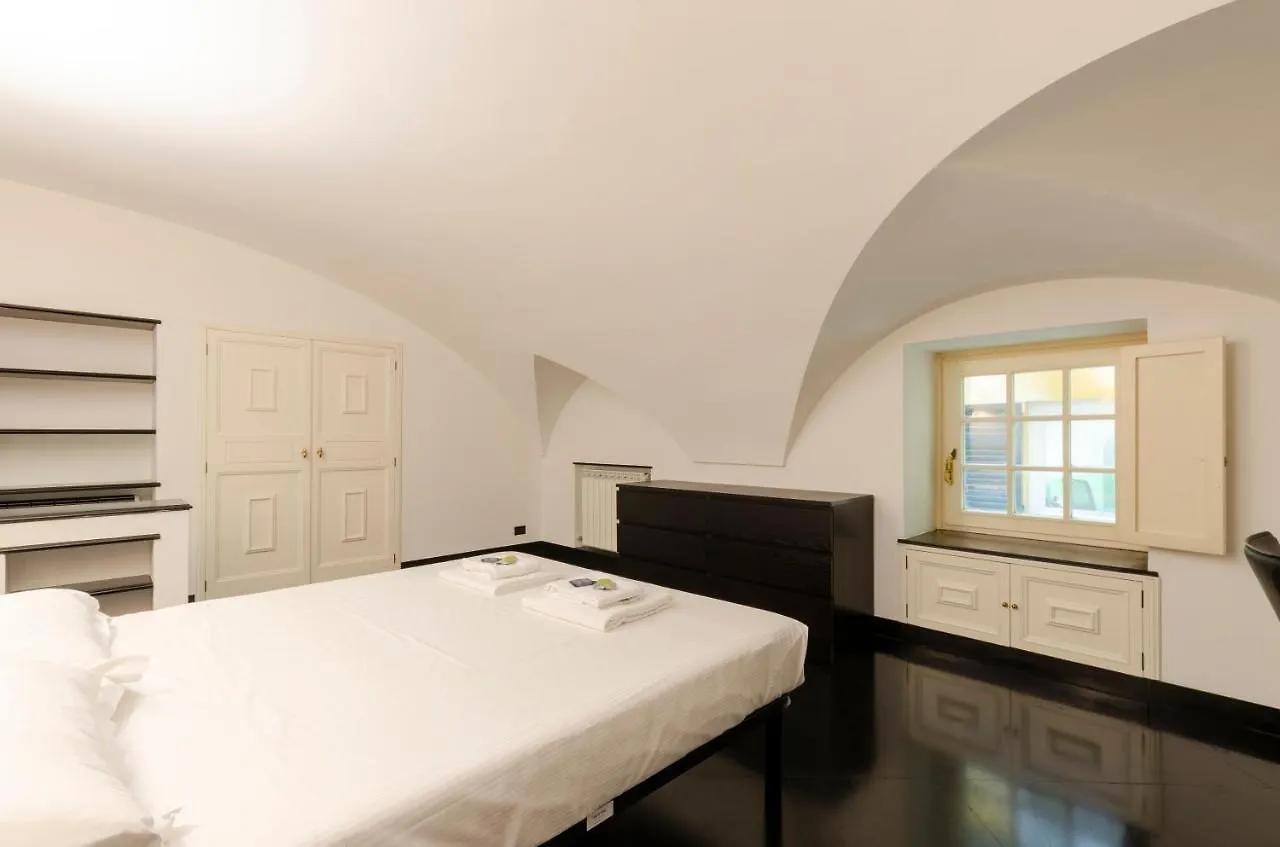 Joivy Perfect Central Flat With Parking 제노바