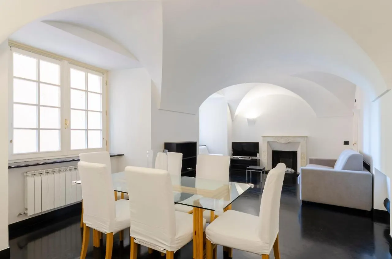 Joivy Perfect Central Flat With Parking Genoa Apartment